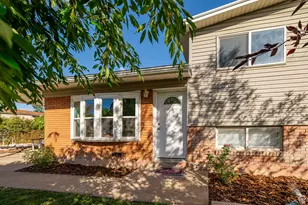 1094 N Angel St W, Layton, UT 84041 - Photo 1