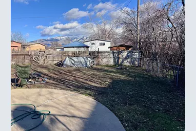 1094 N Angel St W, Layton, UT 84041 - Photo 41