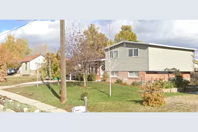 1094 N Angel St W, Layton, UT 84041 - Photo 3