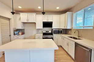 389 W 3200 N, Lehi, UT 84043 - Photo 3