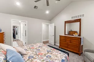 462 S Iron Shoe Ln, Saratoga Springs, UT 84045 - Photo 11