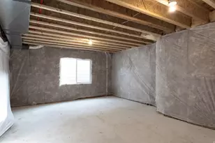 6968 S 3535 W, West Jordan, UT 84084 - Photo 27