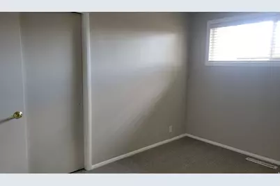 1466 E 4230 S, Millcreek, UT 84124 - Photo 11