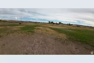 2425 N Vernal Ave Ave W, Vernal, UT 84078 - Photo 5