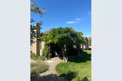 607 S Haylie Ln E, Tooele, UT 84074 - Photo 35