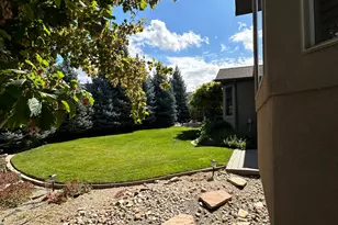 607 S Haylie Ln E, Tooele, UT 84074 - Photo 37