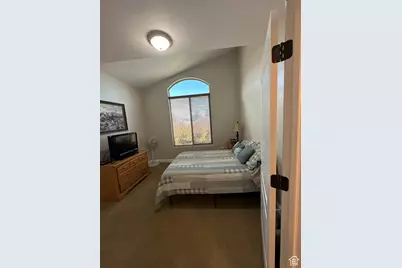 607 S Haylie Ln E, Tooele, UT 84074 - Photo 15