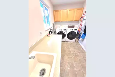 907 W 2980 S, Nibley, UT 84321 - Photo 11