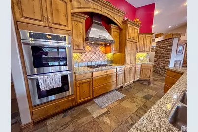 1851 W 5400 N, Winchester Hills, UT 84770 - Photo 7