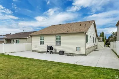 8368 S Oak Gate Dr, West Jordan, UT 84081 - Photo 29