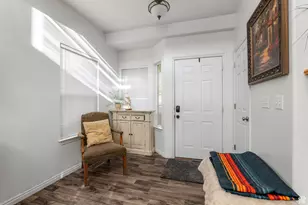 10454 S Sand Dollar Dr, Sandy, UT 84094 - Photo 7