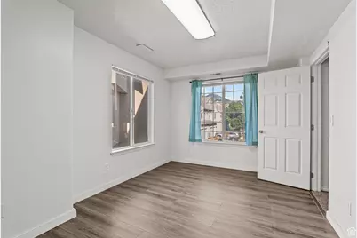 10454 S Sand Dollar Dr, Sandy, UT 84094 - Photo 21