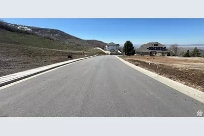 565 S Tanglewood Loop E #1325, North Salt Lake, UT 84054 - Photo 5