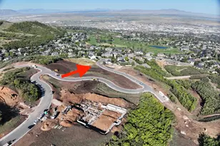 566 S Tanglewood Loop E, North Salt Lake, UT 84054 - Photo 1