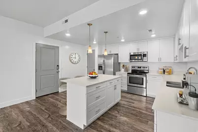 875 S Depot St #C306, Clearfield, UT 84015 - Photo 3