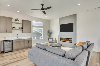 11318 S Silver Pond Dr W #319, South Jordan, UT 84009 - Photo 17