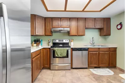 417 W 750 N, Orem, UT 84057 - Photo 9