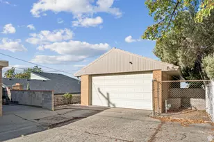 692 N Cortez St, Salt Lake City, UT 84103 - Photo 47