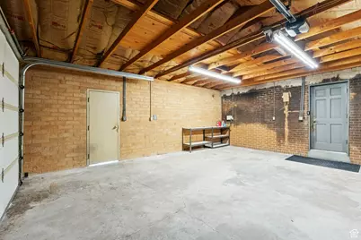 692 N Cortez St, Salt Lake City, UT 84103 - Photo 41