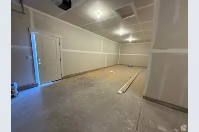 684 E 2475 N, North Logan, UT 84341 - Photo 25