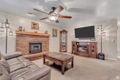 2246 W Country Bend Dr S #25, South Jordan, UT 84095 - Photo 11