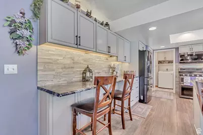 2246 W Country Bend Dr S #25, South Jordan, UT 84095 - Photo 17