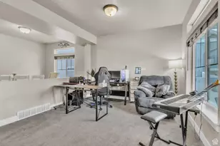 348 S Hayes Well Ln S, Saratoga Springs, UT 84045 - Photo 23