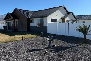 285 W 400 S, Ephraim, UT 84627 - Photo 3