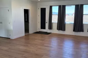 285 W 400 S, Ephraim, UT 84627 - Photo 7