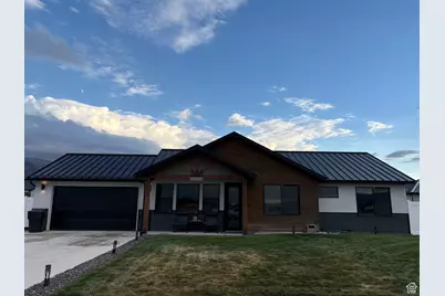 285 W 400 S, Ephraim, UT 84627 - Photo 1