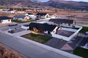 285 W 400 S, Ephraim, UT 84627 - Photo 3