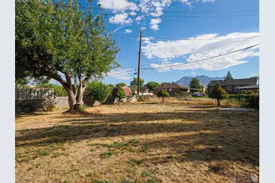 7471 S Spruce St, Midvale, UT 84047 - Photo 9