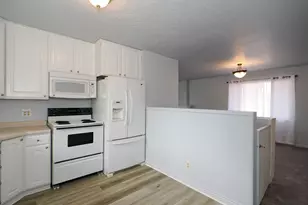 7471 S Spruce St, Midvale, UT 84047 - Photo 17