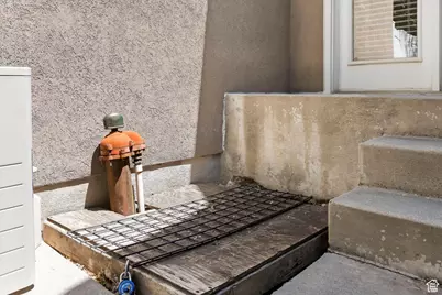 924 E College St, Millcreek, UT 84117 - Photo 9