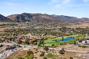 3615 N Wolf Ldg Dr, Eden, UT 84310 - Photo 33