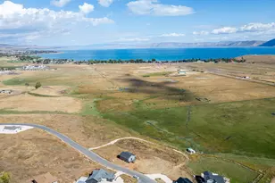 2826 S Country Club Dr, Garden City, UT 84028 - Photo 61