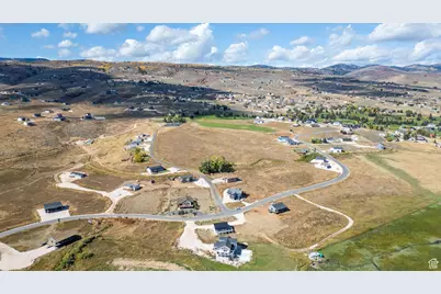 2826 S Country Club Dr #19, Garden City, UT 84028 - Photo 65