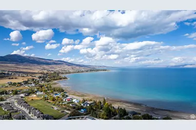 2826 S Country Club Dr #19, Garden City, UT 84028 - Photo 77