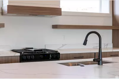 2826 S Country Club Dr #19, Garden City, UT 84028 - Photo 13