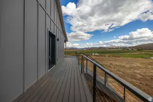 2826 S Country Club Dr, Garden City, UT 84028 - Photo 33