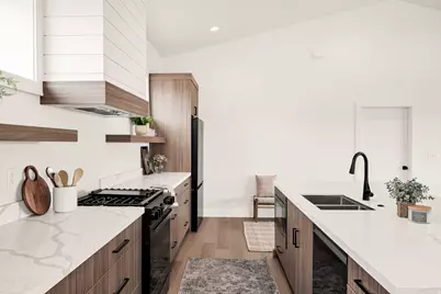 2826 S Country Club Dr #19, Garden City, UT 84028 - Photo 5