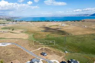 2826 S Country Club Dr, Garden City, UT 84028 - Photo 61