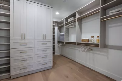 4455 S Holladay Park Ln E, Holladay, UT 84124 - Photo 23