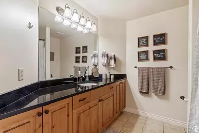 7218 S Viansa Ct, Midvale, UT 84047 - Photo 27