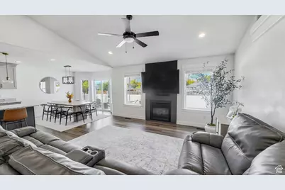 3881 N Chapman Dr, Eagle Mountain, UT 84005 - Photo 7