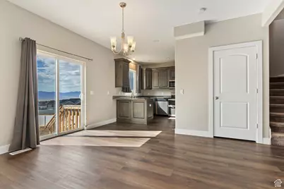 454 S Corner View Dr E, Tooele, UT 84074 - Photo 9