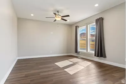 454 S Corner View Dr E, Tooele, UT 84074 - Photo 7