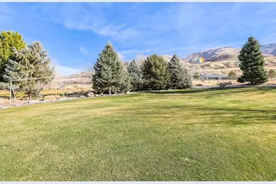 1542 S Valley View Dr E, Perry, UT 84302 - Photo 101
