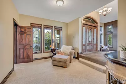 1945 E Seven Oaks Ln, Draper, UT 84020 - Photo 5