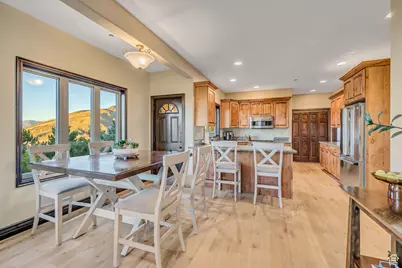 1945 E Seven Oaks Ln, Draper, UT 84020 - Photo 15